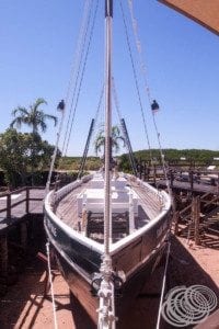 A restored pearl lugging ship