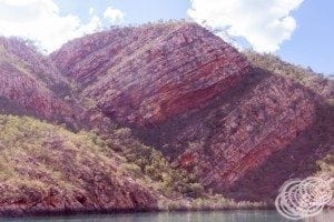 Some of the fascinating, diagonal rock belts surrounding Cyclone Creek