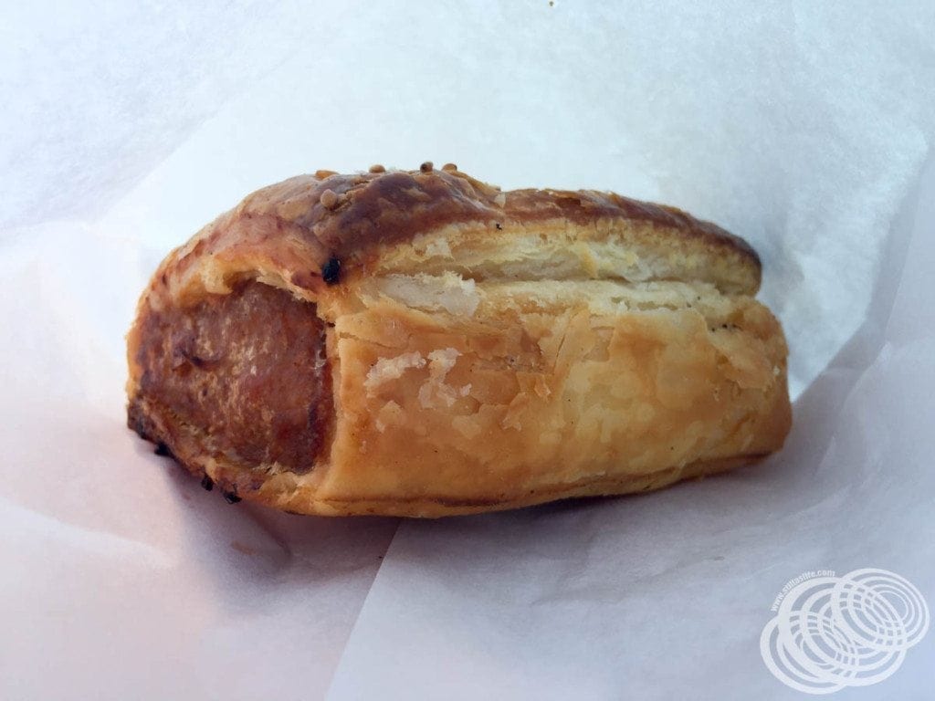 Yum yum sausage rolls for lunch!