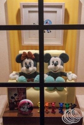 Its Mickey and Minnie