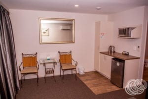Greyfriars Motel Greytown Garden Room Kitchenette and Dining