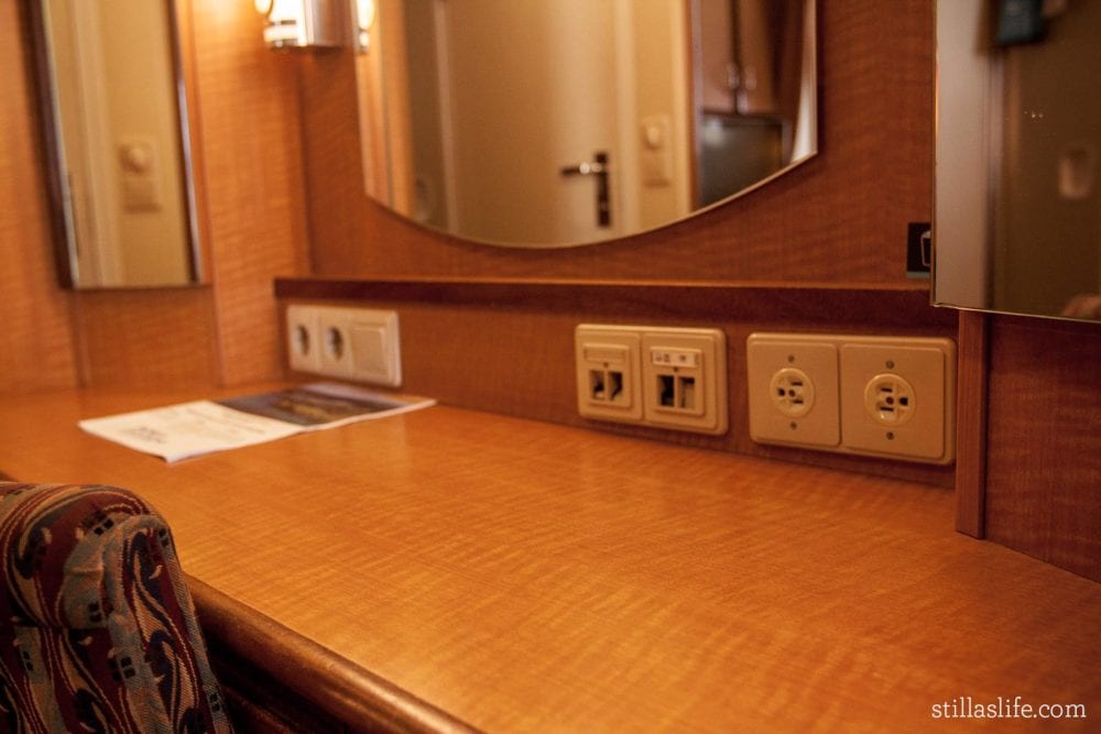 Radiance of the Seas Power Outlets in Spacious Ocean View Stateroom 7500